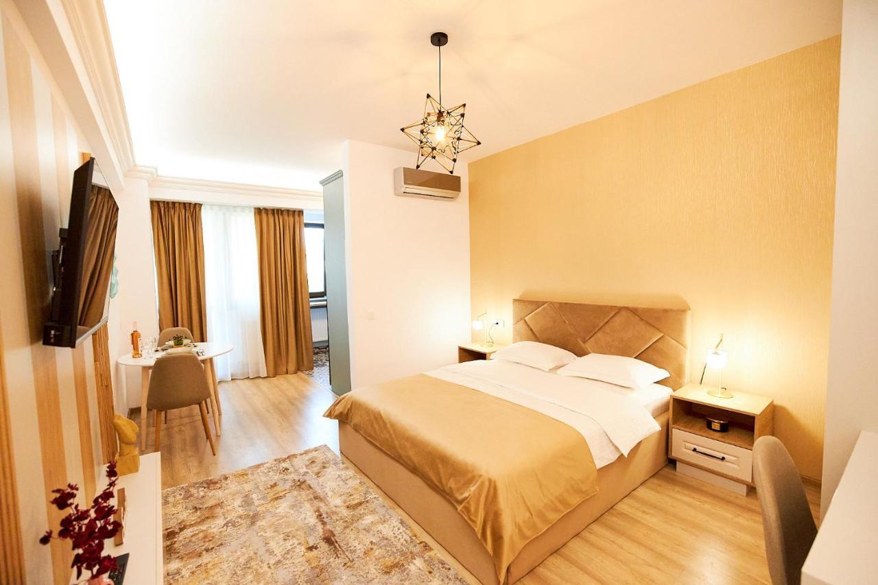 Uptown Apartments Iasi Exterior photo