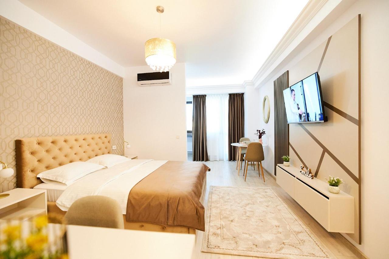 Uptown Apartments Iasi Exterior photo
